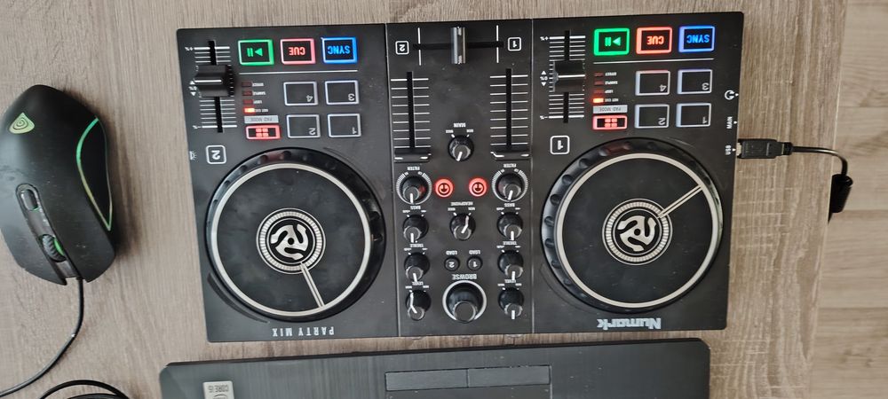 Konsola dj Numark part mix