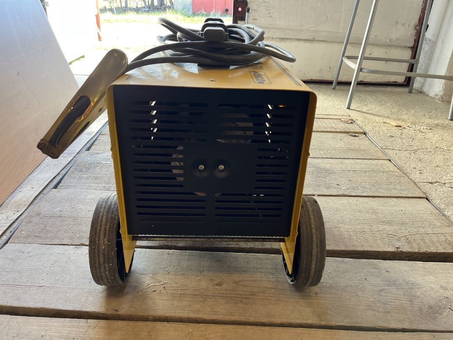 Spawarka elektrodowa deca domus 210