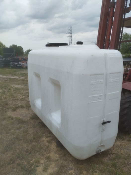 Zbiornik 3000 l przewierty rsm woda paliwo