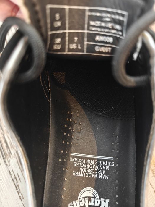 Buty damskie Martens srebrne rozmiar EU 38 24 cm