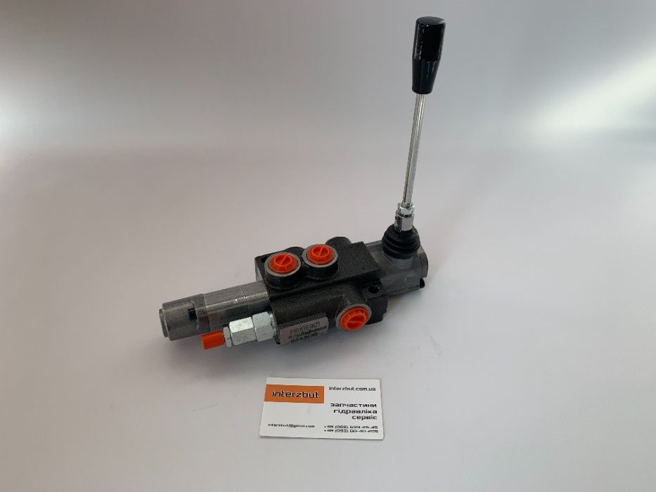 Гідророзподільник Р40 з плаваючим режимом на мототрактор Болгарія