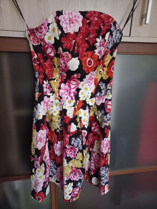 Жіноче плаття Nafnaf