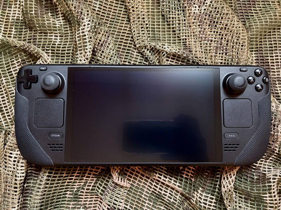 Steam Deck OLED 1TB у відмінному стані + док-станція та аксесуари