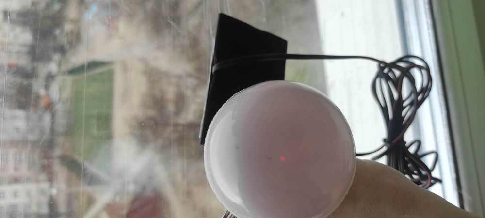 Лампа, сонячна батарея, акумулятор, аккамулятор