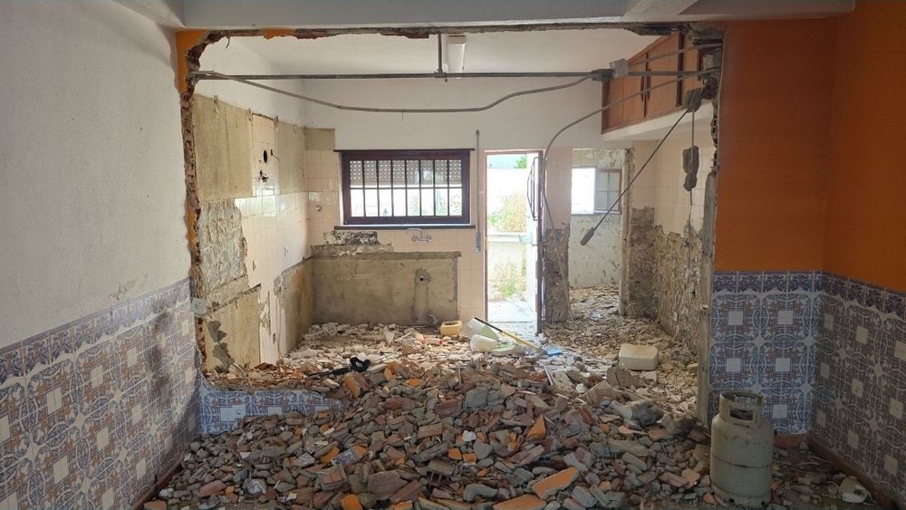 Recolha de entulho e Demolições