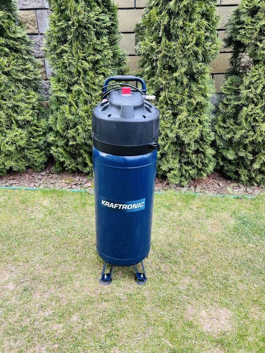 Компресор Kraftronic( Einhell) 240/50/10 Безмасляний