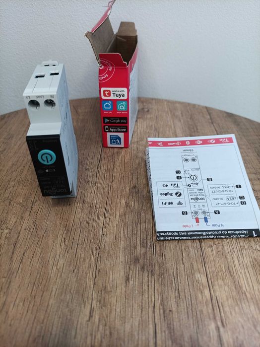 Inteligentny przełącznik WiFi z funkcją pomiaru