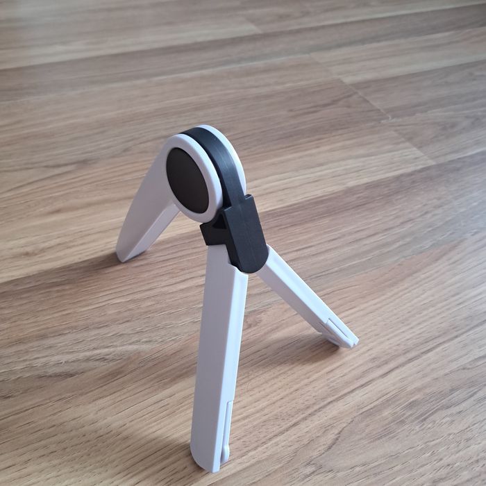 Podstawka pod laptopa, biało-czarna.