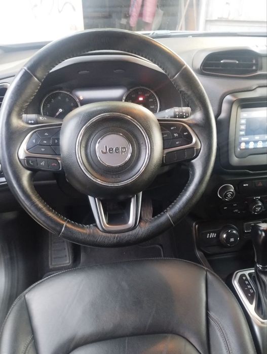 Jeep Renegade 2020 VIN ZACNJBD14LPL70574 фото оголошення 12 з 17