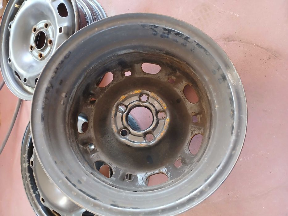 Felgi stalowe Vw Polo Seat Skoda 5x100 5j14 et 35 ch 57,1
