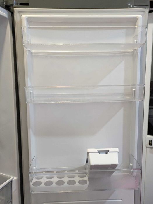 Frigorífico LG como novo, com garantia