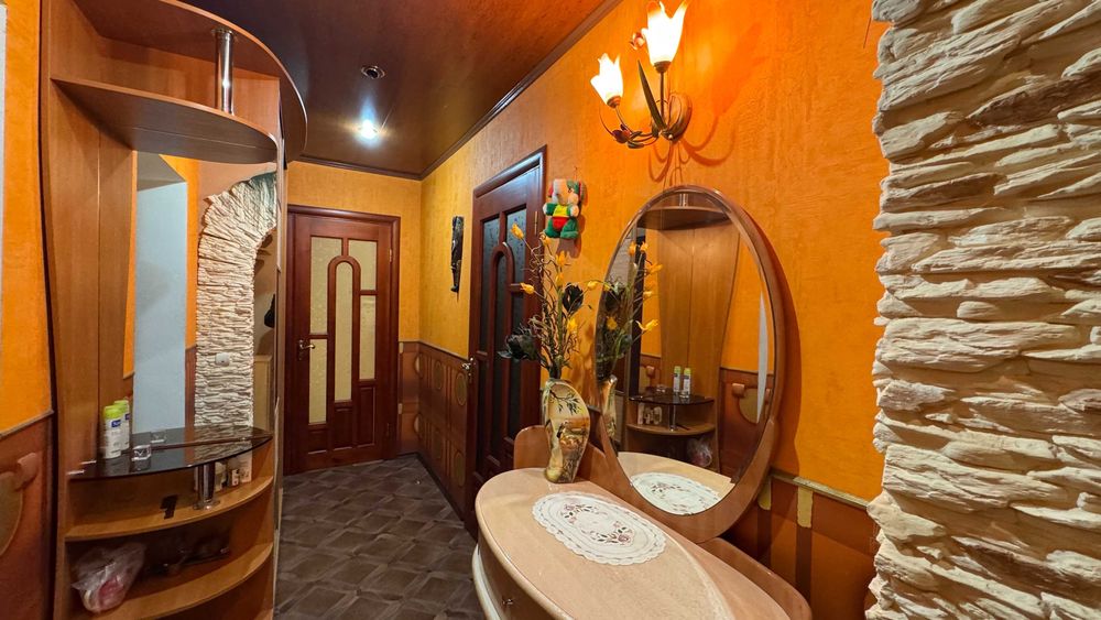 2 кімнатна квартира в центрі Житомира!