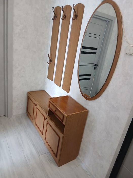 Продам прихожу Б/У