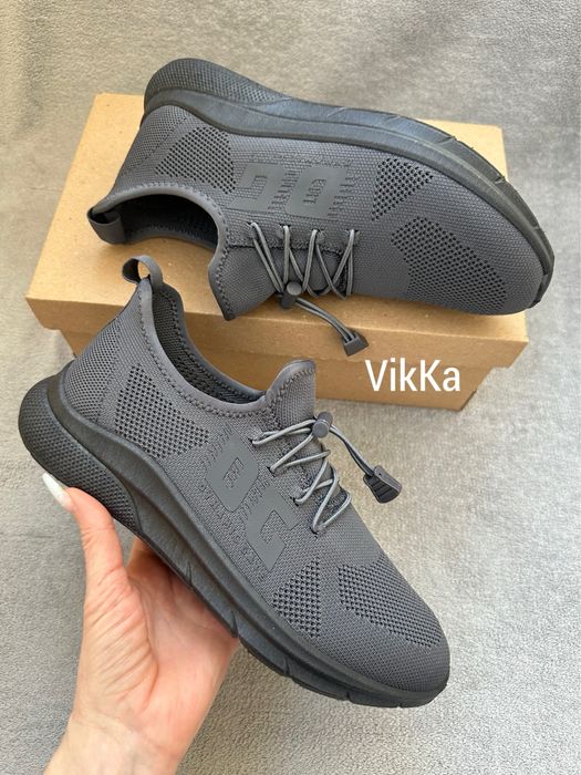 Літні дихаючі  кросівки сірі