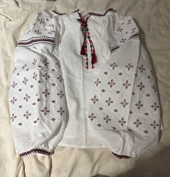 Вишиванка жіноча розмір м