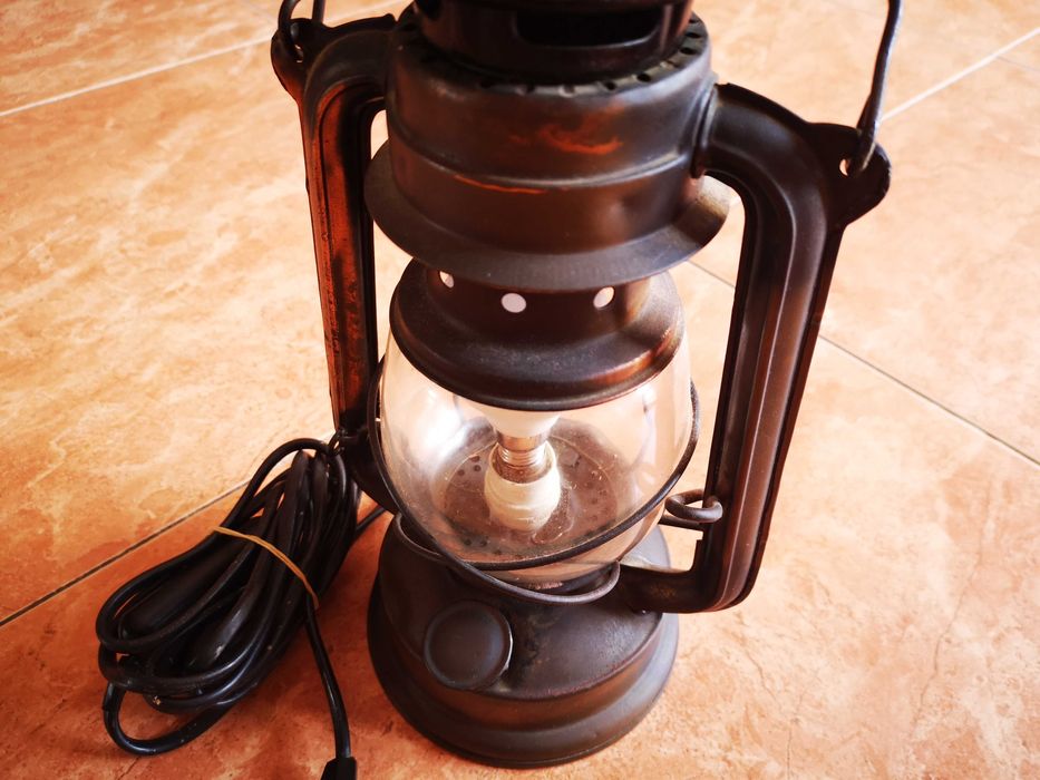 Candeeiro convertido magnífico