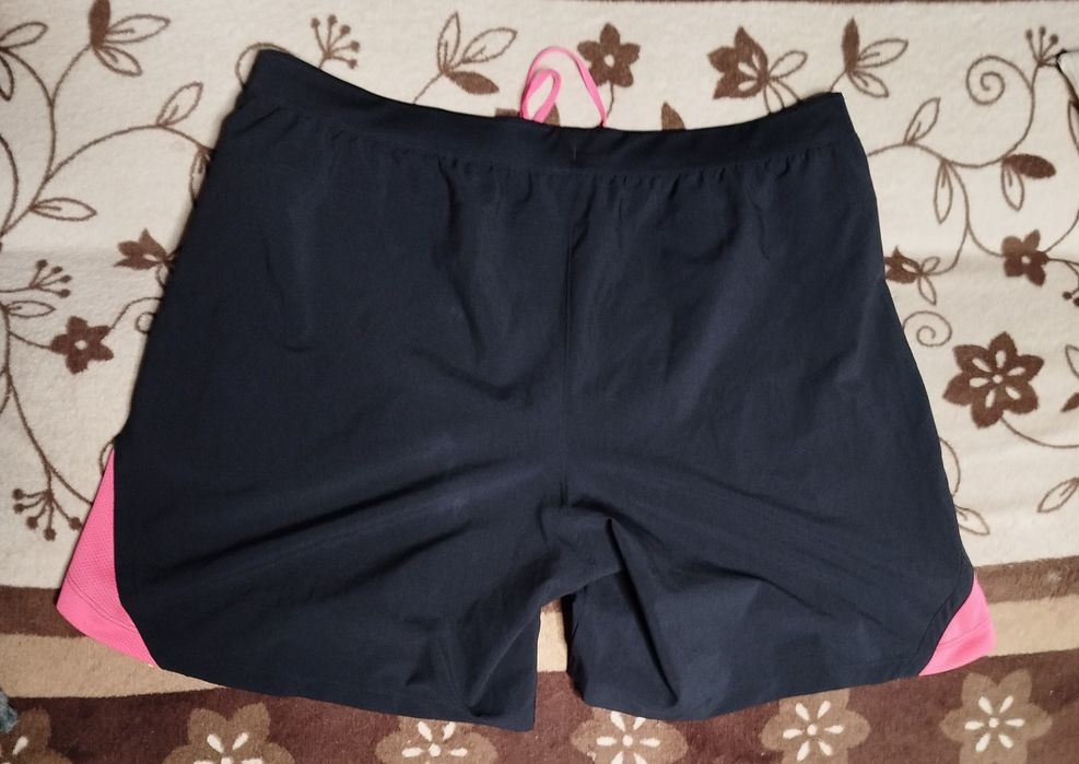 Spodenki krótkie męskie Under Armour rozmiar 2XL stan idealny