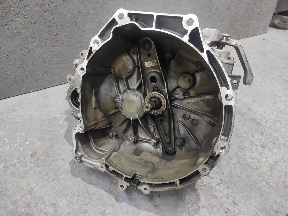 Коробка механика F54 Mini Cooper Clubman B36 B38 GS6-58BG Механічна 6