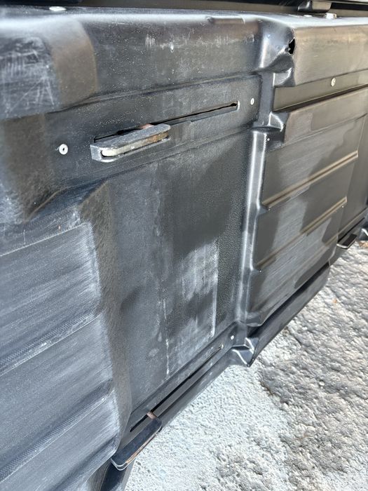 Box dachowy Taurus Xtreme 400