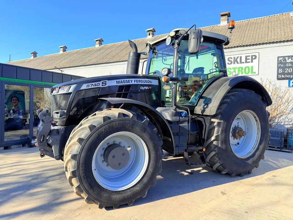 Massey Ferguson 8740 S  NAWIGACJA! Czarny! 2019 rok, 8400cm3 400 KM SISU!