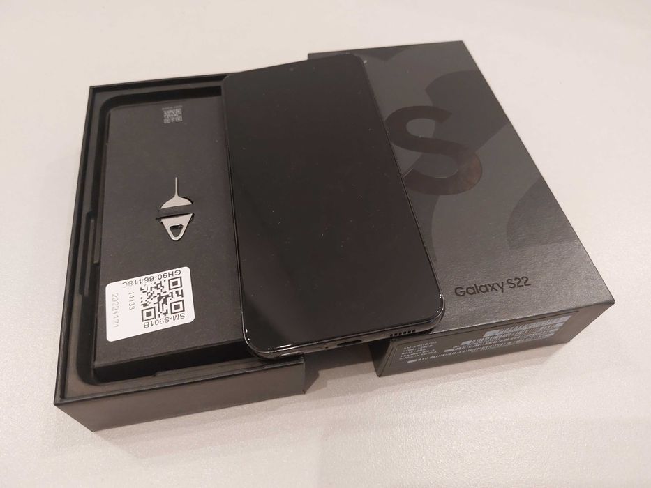 Samsung Galaxy S22 SM-S901B/DS 8/128 GB Phantom Black + oryginalne pudełko