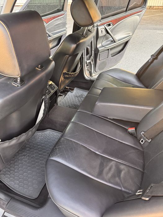 Mercedes 210 2.0benz