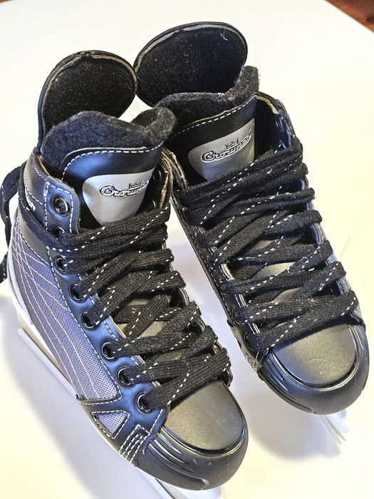 Crowned - Łyżwy rekreacyjne, hokejowe, Roz. 33