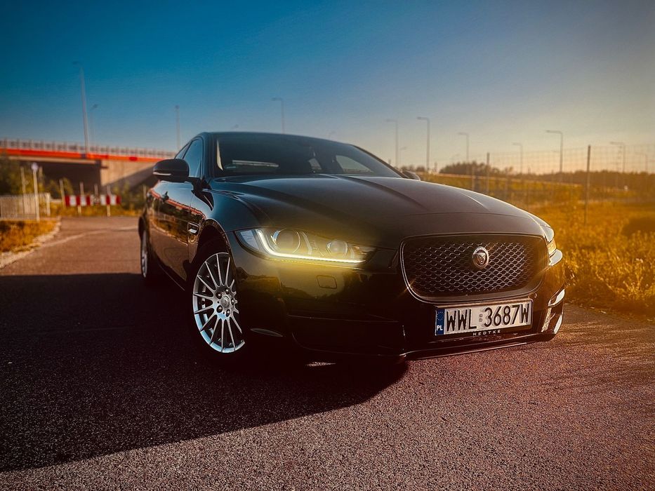 Jaguar XE