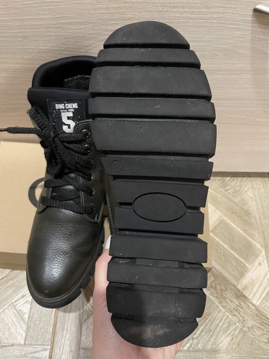 Продам зимние сапожки 38р