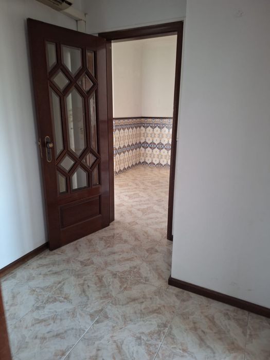 Apartamento 6 assoalhadas freamunde