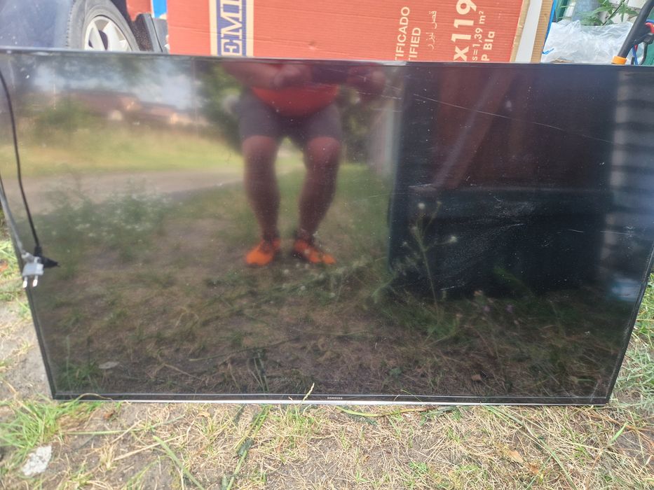 TV SAMSUNG  uszkodzona matryca