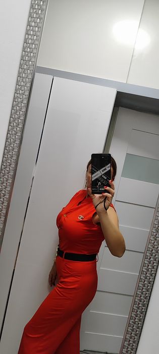 Kombinezon czerwony rozmiar S