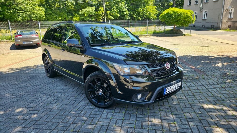 Fiat Freemont Black Code  4x4 7 osobowe Serwisowany Kamera Nawigacja