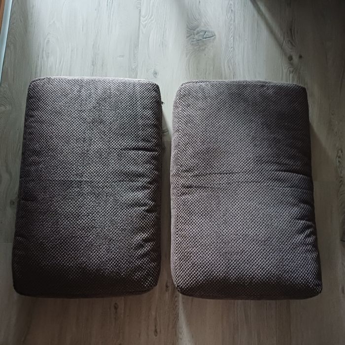 Duże poduchy brązowe 2 szt plus mniejsza