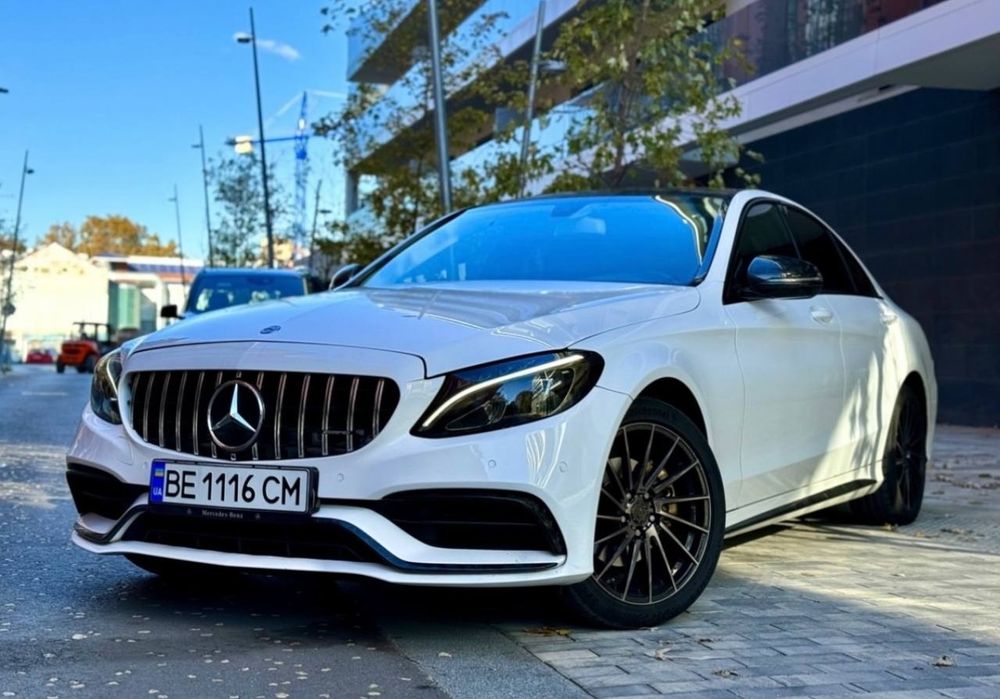 Продам мерседеса C 220 у W205 кузові