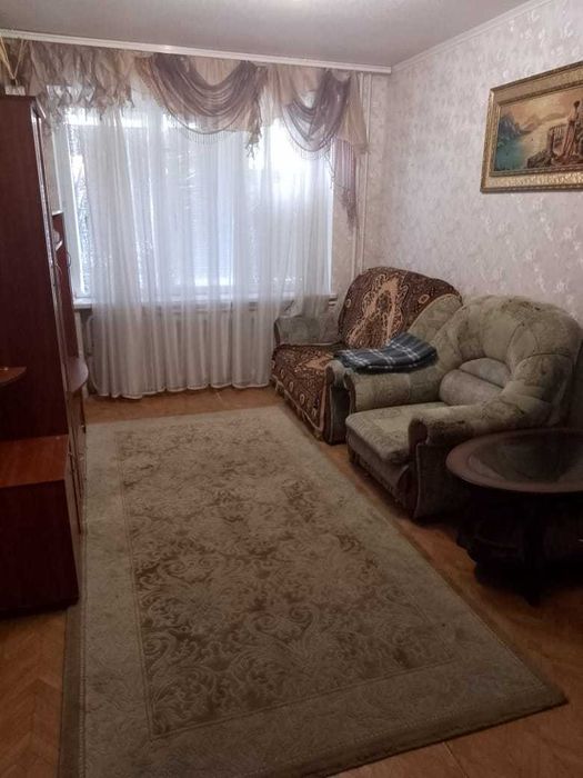 Продам 3-х кімнатну квартиру