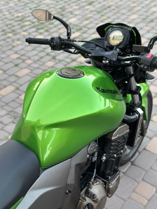 Kawasaki Z750 Свіжопригнаний!