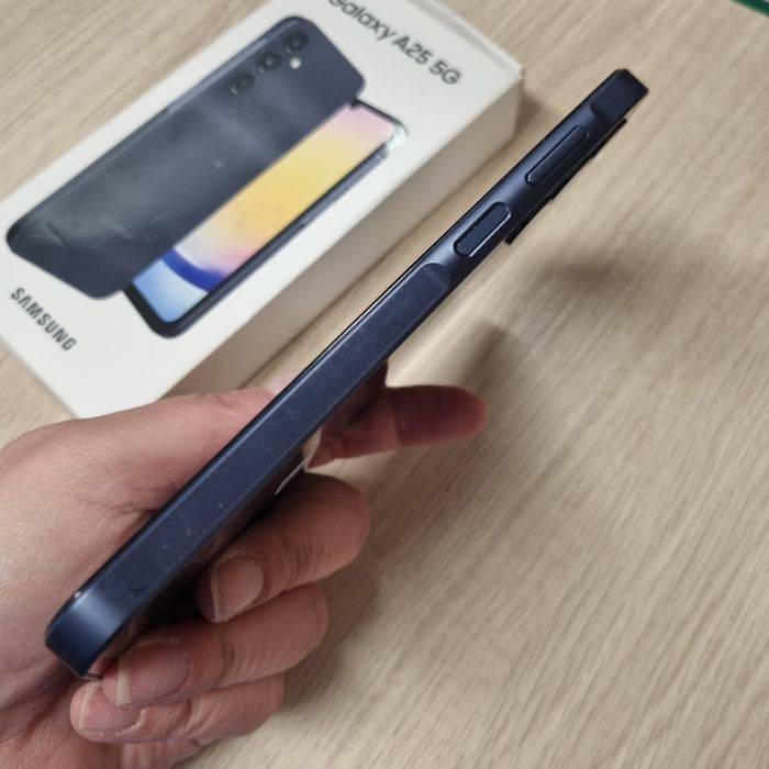 Samsung Galaxy A25 5G etui Guess zestaw