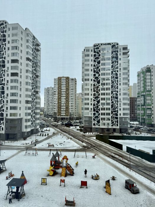 Здам велику 1 кімнатну квартиру в «Саванна сіті»,перша здача