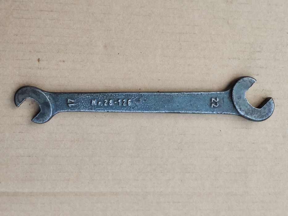 Stary solidny  płaski klucz prl