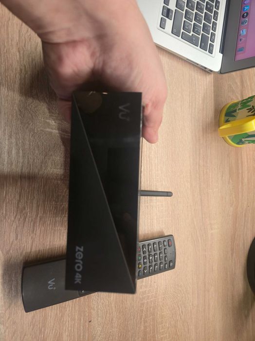 Tuner dekoder Vu+zero 4k/wifi.
