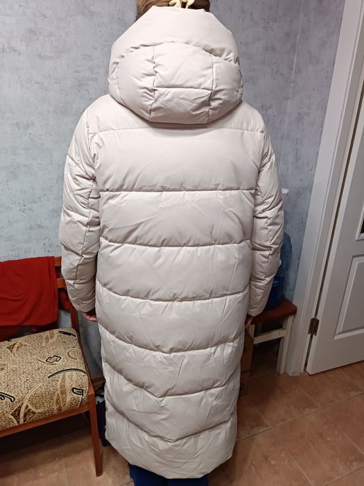 Продам пуховик женский новый