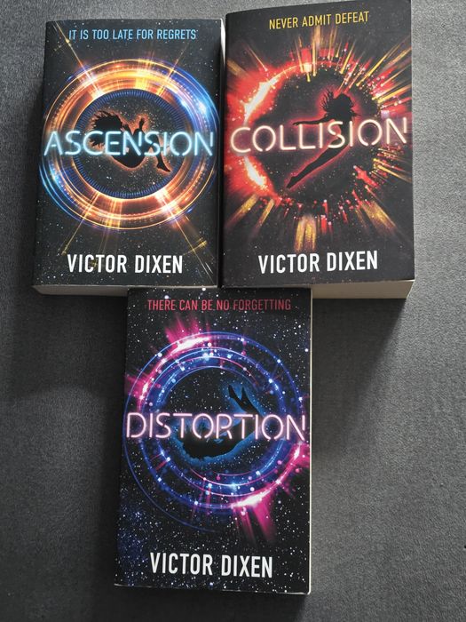 Seria Fobos Victor Dixen