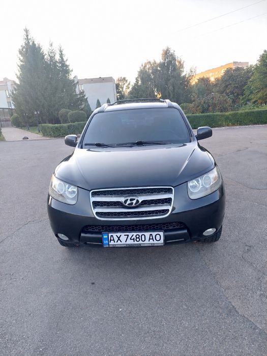 Продам Hyundai SantaFE