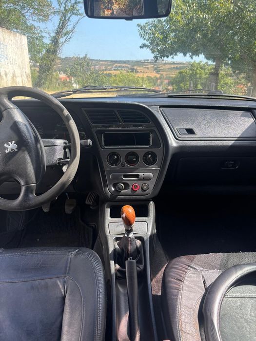 Peugeot 1.9 Turbo Diesel 1999