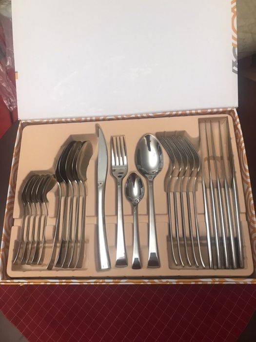 Столовый набор на 24пр