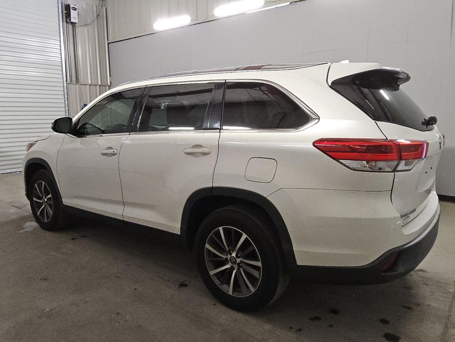 Бампер Toyota Highlander 2019- разборка тойота хайлендер запчастини