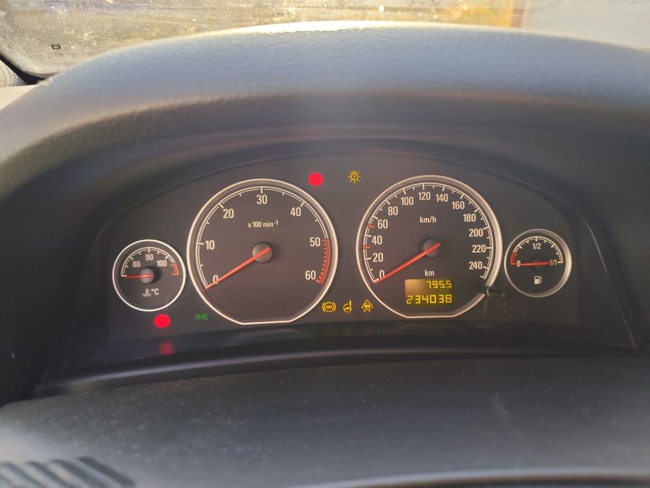 Opel Vectra C 1.9 CDTI  polift z 2006r.