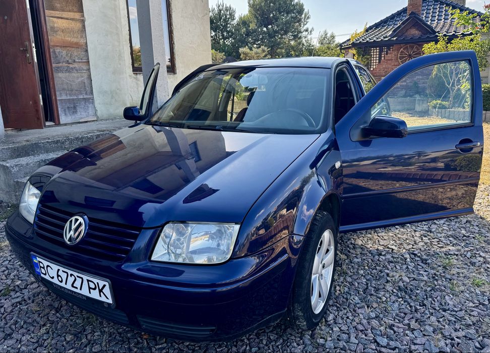 Volkswagen Bora 2002, Фольцваген Бора