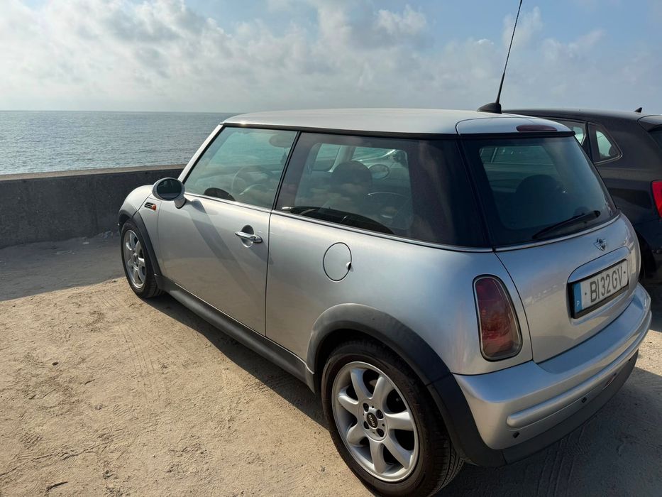 Carro mini cooper